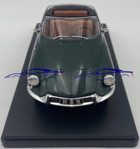 Citroen 19 DS Cabriolet 1963 WhiteBox 124180 1:24