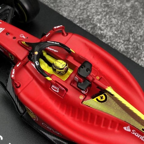 F1 FERRARI F1-75 MONZA Leclerc KASK BBurago 1:43 F1 FERRARI F1-75 MONZA Leclerc KASK BBurago 1:43