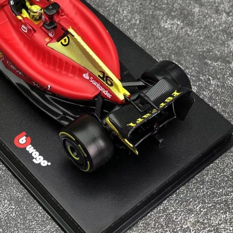 F1 FERRARI F1-75 MONZA Leclerc KASK BBurago 1:43 F1 FERRARI F1-75 MONZA Leclerc KASK BBurago 1:43