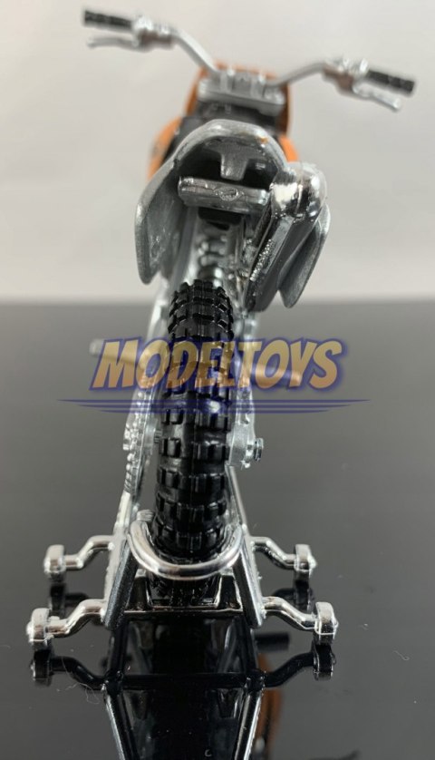 KTM 520 SX #111 motocykl model 1:18 Maisto KTM 520 SX #111 motocykl model 1:18 Maisto