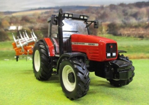 MF 6290 2001 z kultywatorem 1:32 Britains 43335 MF 6290 2001 z kultywatorem 1:32 Britains 43335