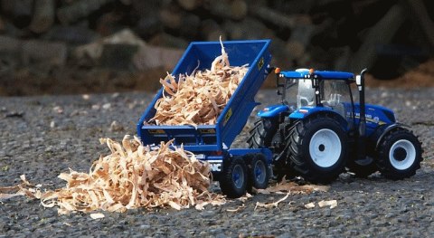 NEW HOLLAND T6 + przyczepa NC 1:32 Britains 43268 NEW HOLLAND T6 + przyczepa NC 1:32 Britains 43268