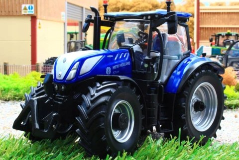 NEW HOLLAND T7.300 Blue Power 1:32 Britains 43341 NEW HOLLAND T7.300 Blue Power 1:32 Britains 43341