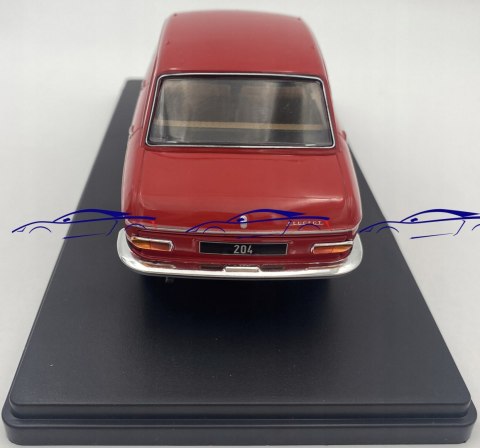 Peugeot 204 red 1968 WhiteBox 124181 1:24 Peugeot 204 red 1968 WhiteBox 124181 1:24