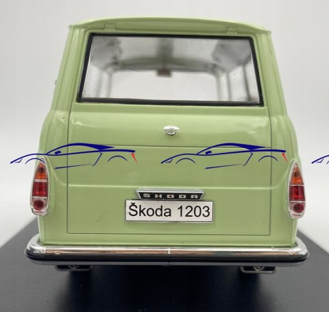 Skoda 1203 1968 light green WhiteBox 124176 1:24 Skoda 1203 1968 light green WhiteBox 124176 1:24