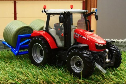 Ciągnik Massey Ferguson 5612 zestaw Britains 43205 Ciągnik Massey Ferguson 5612 zestaw Britains 43205
