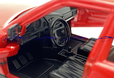 Mercedes Benz 190E W201 red 1:24 Bburago 21103 Mercedes Benz 190E W201 red 1:24 Bburago 21103