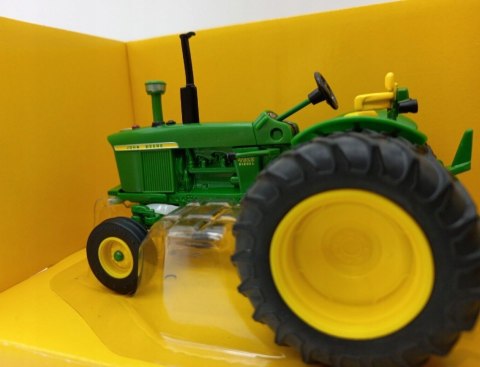 Model ciągnika John Deere 4020 Britains 43311 Model ciągnika John Deere 4020 Britains 43311