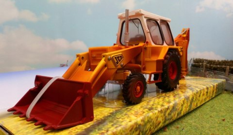 Model koparki JCB 3C Mark III at work Britains 43280 1:32 Model koparki JCB 3C Mark III at work Britains 43280 1:32