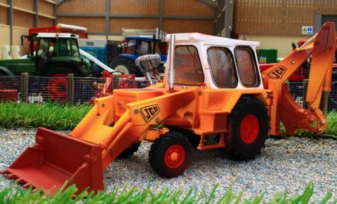 Model koparki JCB 3C Mark III at work Britains 43280 1:32 Model koparki JCB 3C Mark III at work Britains 43280 1:32