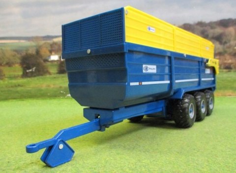 Przyczepa KANE Tri-Axle 1:32 Britains 43284 Przyczepa KANE Tri-Axle 1:32 Britains 43284