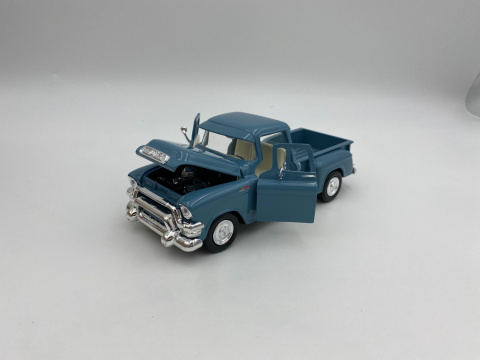 1955 GMC Blue Chip Pick-up blue 1:24 Motormax 79382