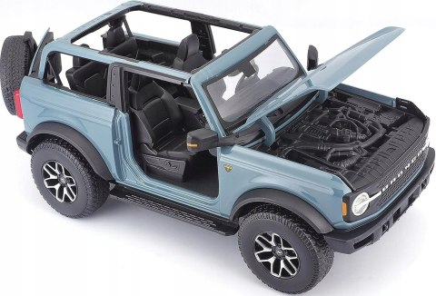FORD Bronco BADLANDS 2021 1:18 model Maisto 31457 blue FORD Bronco BADLANDS 2021 1:18 model Maisto 31457 blue