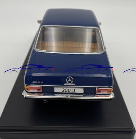 Mercedes 200D W115 1968 model 1:24 WhiteBox 124195 Mercedes 200D W115 1968 model 1:24 WhiteBox 124195
