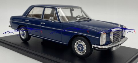 Mercedes 200D W115 1968 model 1:24 WhiteBox 124195 Mercedes 200D W115 1968 model 1:24 WhiteBox 124195