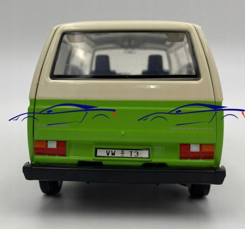 VW Type 2 T3 Transporter 1:24 Motormax 79376 green VW Type 2 T3 Transporter 1:24 Motormax 79376 green