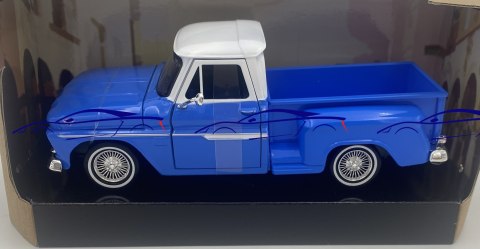 GMC C1000 1966 Fenderside Pickup 1:24 Motormax 79035 GMC C1000 1966 Fenderside Pickup 1:24 Motormax 79035