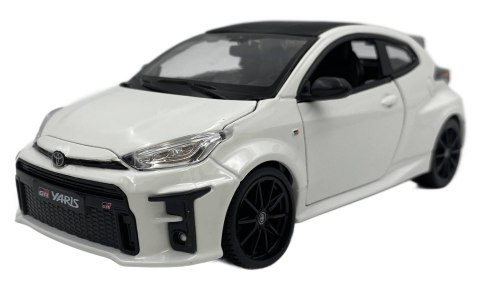 Toyota Yaris GR 2021 biała model 1:24 Maisto 32909