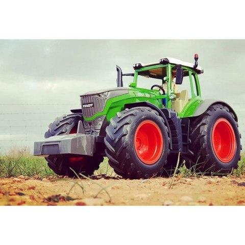 DUŻY traktor ciągnik FENDT 1050 Vario zdalnie sterowany RC 1:16 DUŻY traktor ciągnik FENDT 1050 Vario zdalnie sterowany RC 1:16
