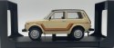 Lada Łada Niva 5000 1990 model METAL 124224 WhiteBox 1:24 beżowy