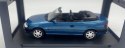 Opel Astra F cabrio 1994 WhiteBox 124234 model 1:24 niebieski