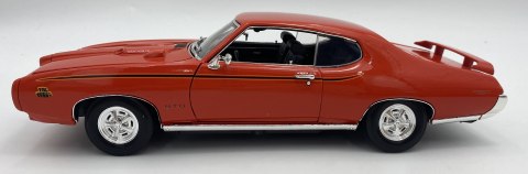 Pontiac GTO Judge (1969) 1:18 model Motormax 73133 Pontiac GTO Judge (1969) 1:18 model Motormax 73133
