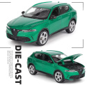 Alfa Romeo Tonale 2022 zielony 1:24 model BBurago 21109