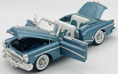 BUICK Skylark 1953 1:18 model Motormax 73129 BUICK Skylark 1953 1:18 model Motormax 73129