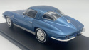 CHEVROLET Corvette Stingray C2 1963 model 1/24 WhiteBox 124232 niebieski CHEVROLET Corvette Stingray C2 1963 model 1/24 WhiteBox 124232 niebieski