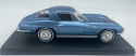 CHEVROLET Corvette Stingray C2 1963 model 1/24 WhiteBox 124232 niebieski CHEVROLET Corvette Stingray C2 1963 model 1/24 WhiteBox 124232 niebieski