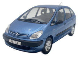 CITROEN Xsara Picasso 1999 model METAL 124233 WhiteBox 1:24 niebieski