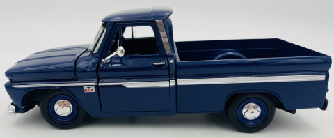Chevy C10 Fleetside Pickup 1966 1:24 Motormax 73355 granatowy Chevy C10 Fleetside Pickup 1966 1:24 Motormax 73355 granatowy
