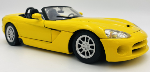 Dodge Viper SRT-10 2003 model 1:18 Motormax 73137 Dodge Viper SRT-10 2003 model 1:18 Motormax 73137