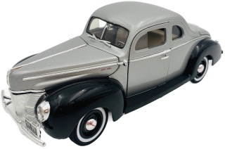 Ford Deluxe 1940 1:18 model Motormax 73108 szary z czarnym