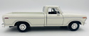 Ford F-150 Custom Pickup 1977 1:24 Motormax 79386 biały