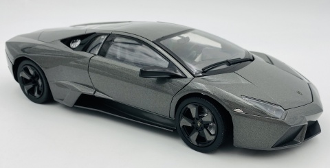 Lamborghini Reventon model 1:18 Motormax 79155 Lamborghini Reventon model 1:18 Motormax 79155