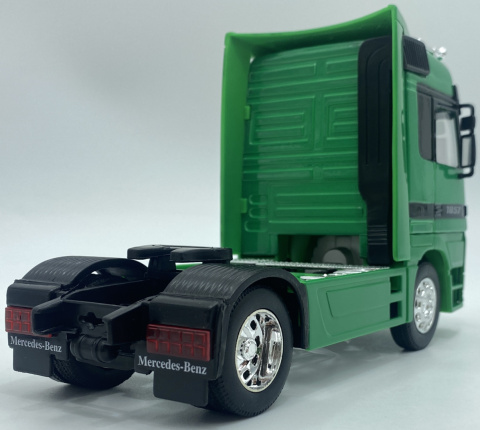 Mercedes Benz Actros 1857 ciągnik siodłowy model WELLY 32280 metal 1:32 Mercedes Benz Actros 1857 ciągnik siodłowy model WELLY 32280 metal 1:32