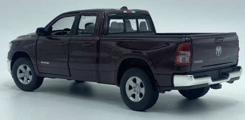 RAM 1500 Hemi 2019 Bighorn pickup model Welly 1:27 bordowy RAM 1500 Hemi 2019 Bighorn pickup model Welly 1:27 bordowy