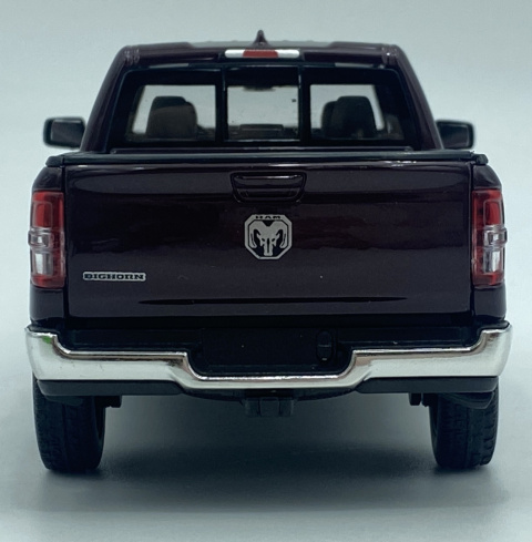 RAM 1500 Hemi 2019 Bighorn pickup model Welly 1:27 bordowy RAM 1500 Hemi 2019 Bighorn pickup model Welly 1:27 bordowy