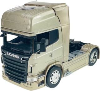 Scania V8 R730 ciągnik siodłowy model WELLY 32670 metal 1:32 złoty