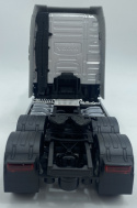 VOLVO FH 500 3 osiowy ciągnik siodłowy model WELLY metal 1:32 srebrny VOLVO FH 500 3 osiowy ciągnik siodłowy model WELLY metal 1:32 srebrny