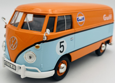 VW Type 2 T1 Delivery Van GULF model 1:24 Motormax 79649 VW Type 2 T1 Delivery Van GULF model 1:24 Motormax 79649