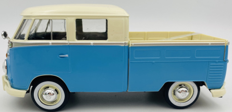 VW Type 2 T1 Pickup 1:24 Motormax 79343 VW Type 2 T1 Pickup 1:24 Motormax 79343
