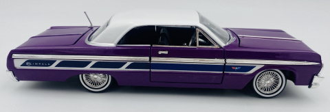 Chevrolet Impala 1964 1:24 Motormax 79021 fioletowy Chevrolet Impala 1964 1:24 Motormax 79021 fioletowy