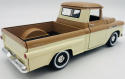 Chevy Apache Fleetside Pickup 1:24 Motormax 79311 brązowy
