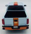 Chevy Silverado 1500 LT Z71 Crew Cab GULF Livery model 1:27 Motormax 79666