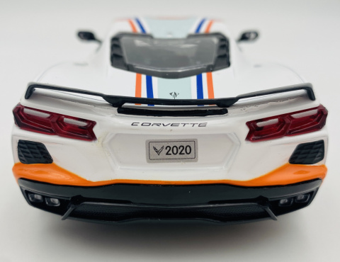 Corvette C8 2020 Gulf Livery model 1:24 Motormax 79664 Corvette C8 2020 Gulf Livery model 1:24 Motormax 79664