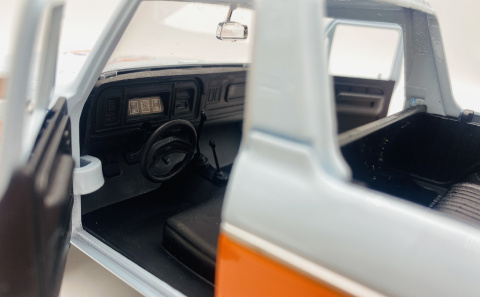 Ford Bronco 1978 GULF 1:24 Motormax 79662 Ford Bronco 1978 GULF 1:24 Motormax 79662