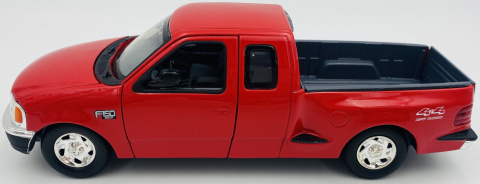 Ford F-150 Flareside Supercab Pickup 2001 1:24 Motormax 73284 czerwony Ford F-150 Flareside Supercab Pickup 2001 1:24 Motormax 73284 czerwony