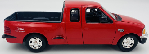 Ford F-150 Flareside Supercab Pickup 2001 1:24 Motormax 73284 czerwony Ford F-150 Flareside Supercab Pickup 2001 1:24 Motormax 73284 czerwony